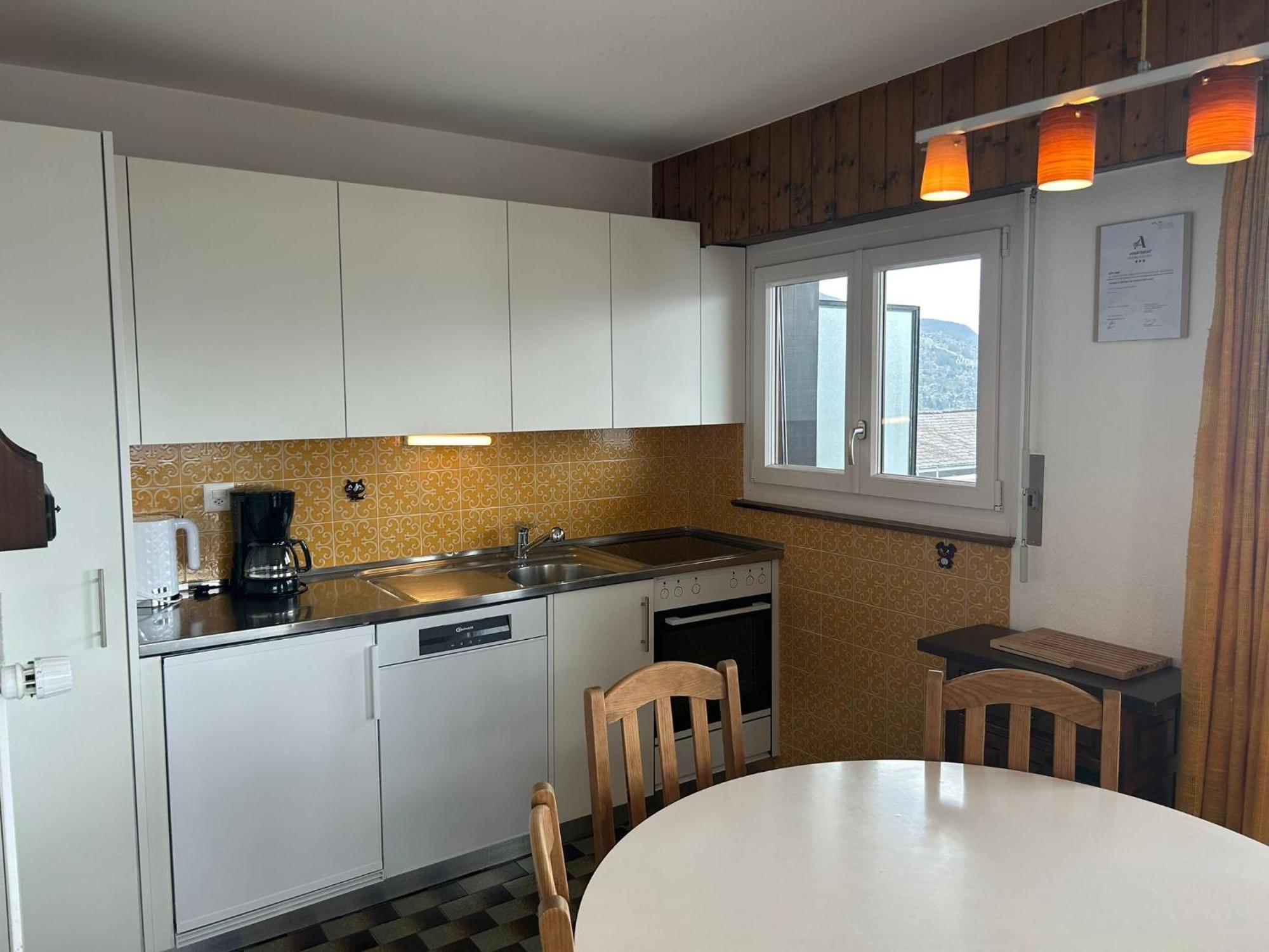Combyre Comfortable & Center Apartements ヴェゾナ エクステリア 写真